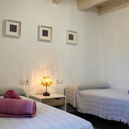 Casa De Els Arbocers Ferienhaus