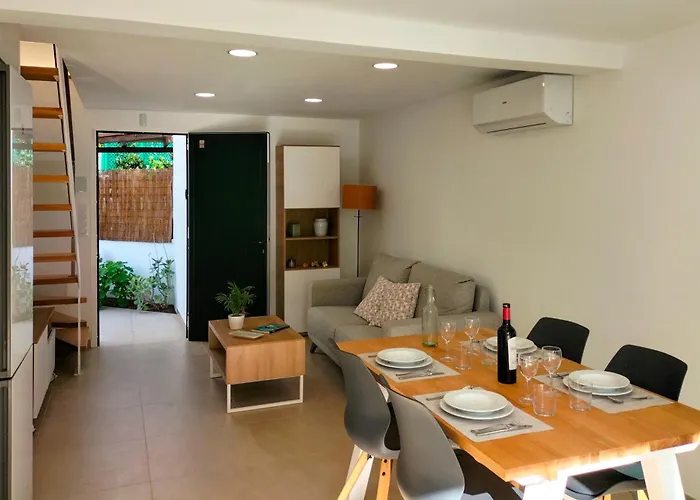 Casa De Els Arbocers بيت للعطل