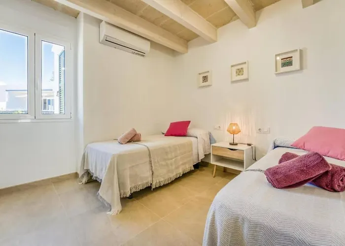 Holiday home Casa De Els Arbocers *