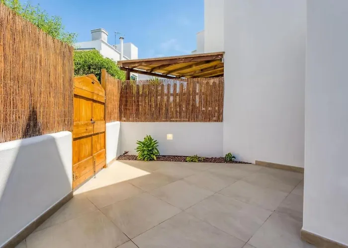 Casa De Els Arbocers Holiday home *